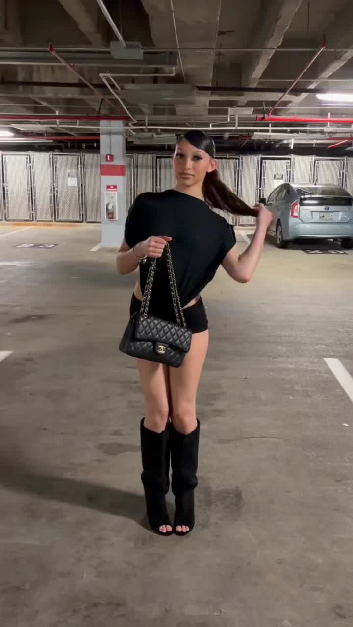 @mslightbrightt