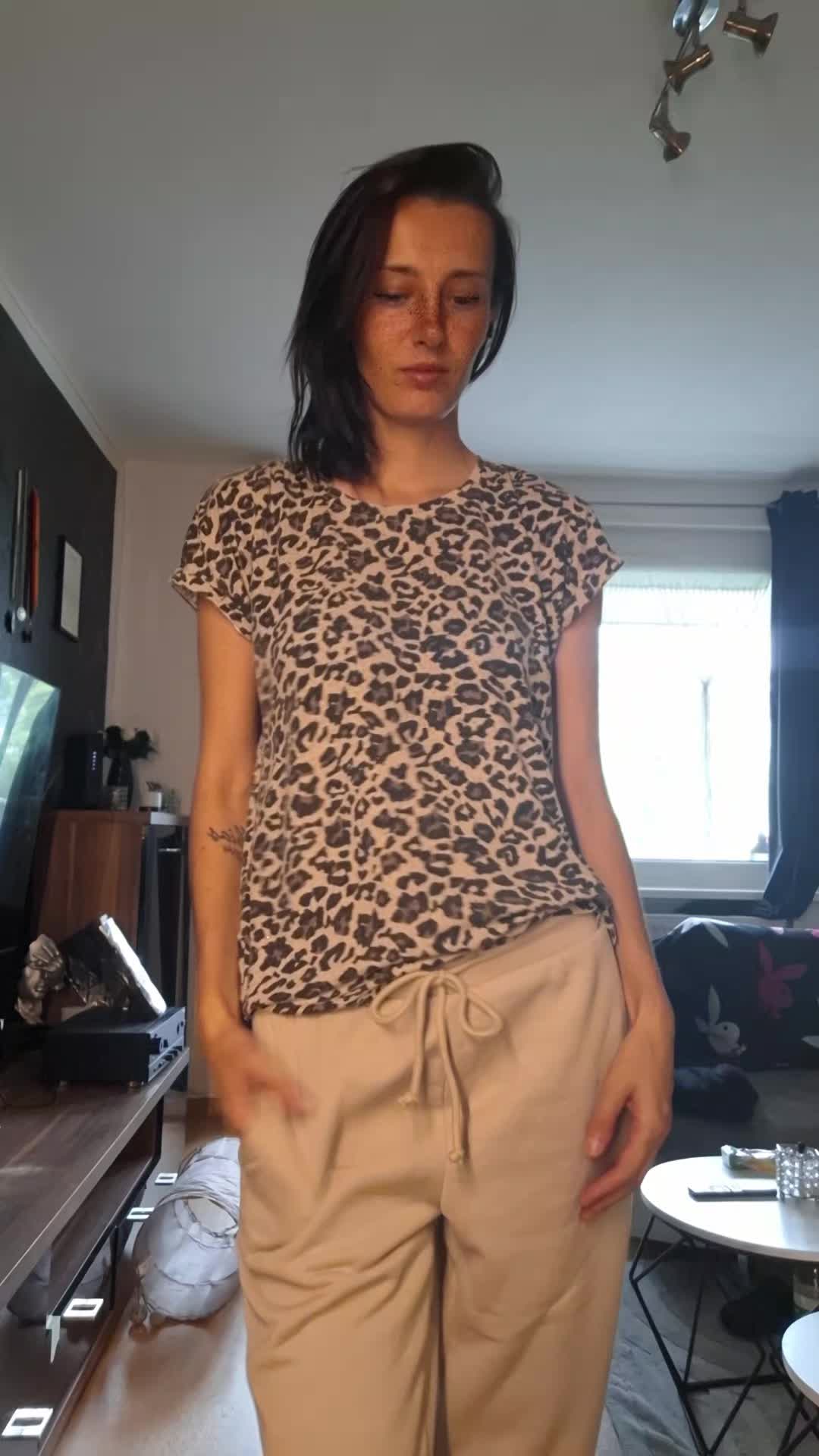 @😈🔥𝐿𝒾𝑒𝓈𝓈𝒸𝒽𝑒𝓃🔥😈