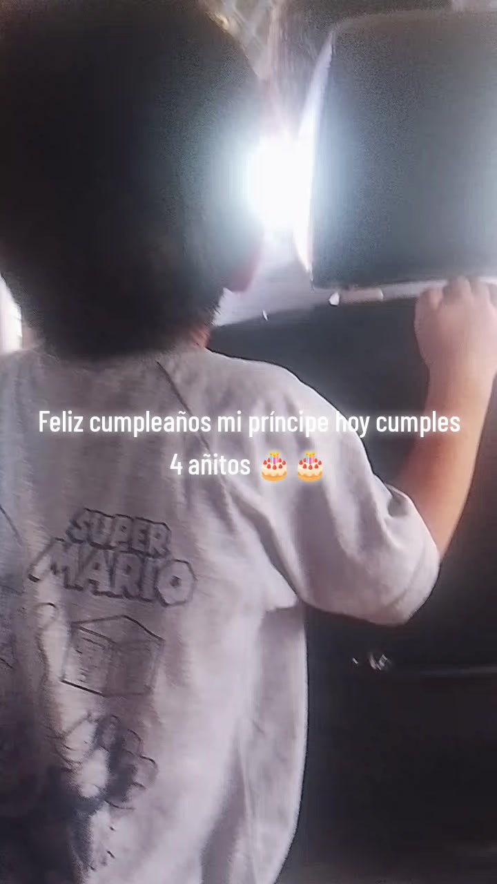 @Micaela