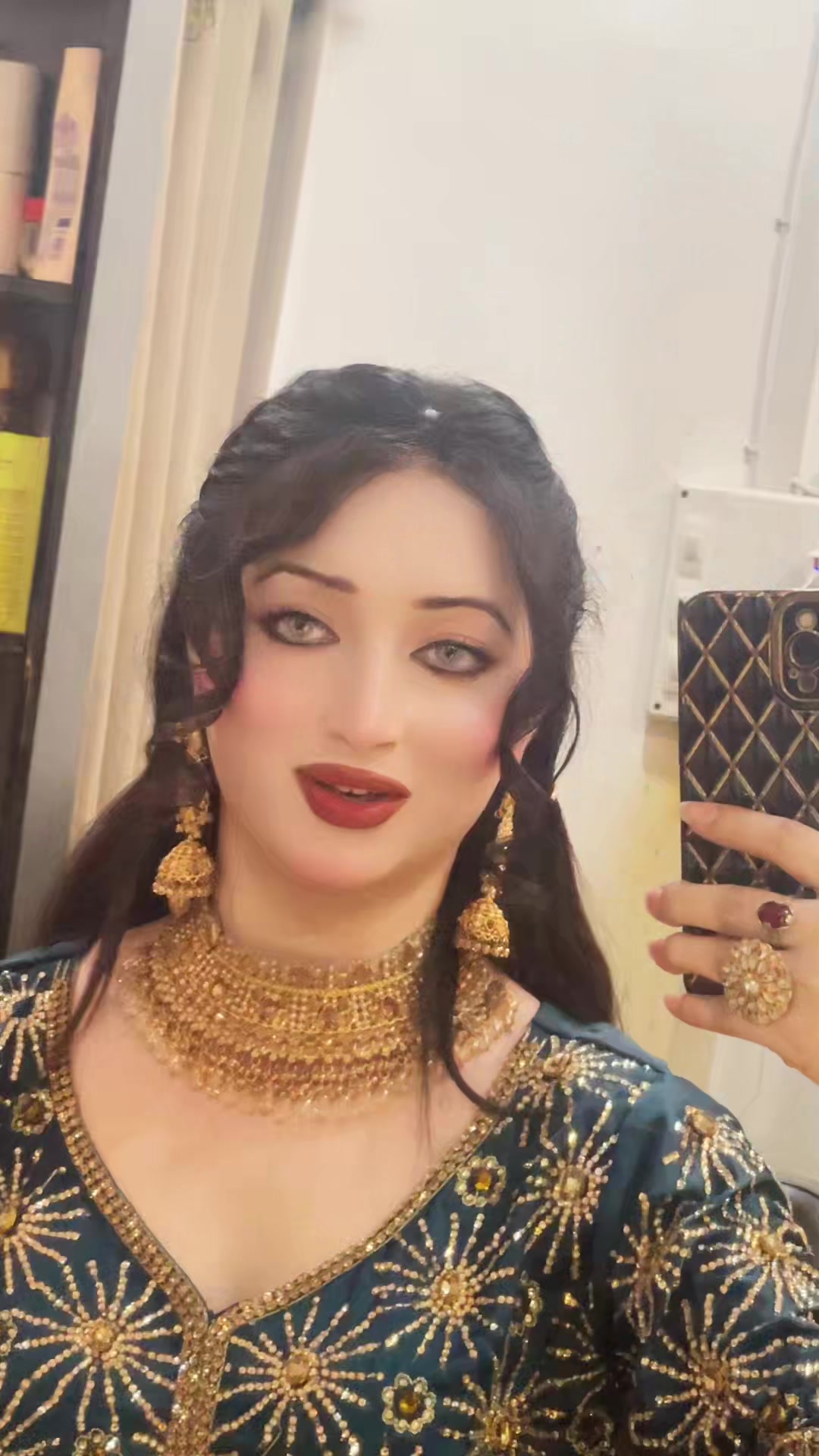 @Sneha (๐นโ๐ฆโ๐ผโ๐ฆโ๐ฎโ๐ซ)