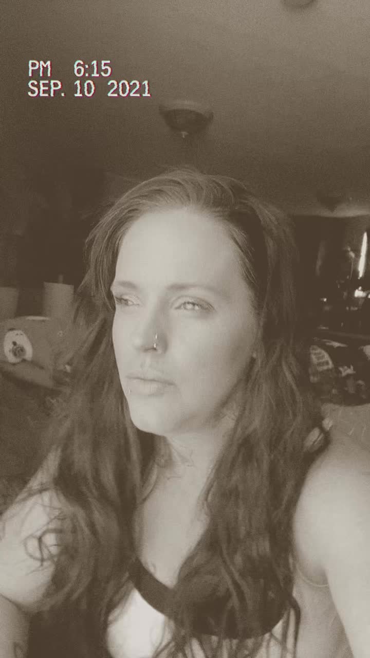 @MikeysWifey1219