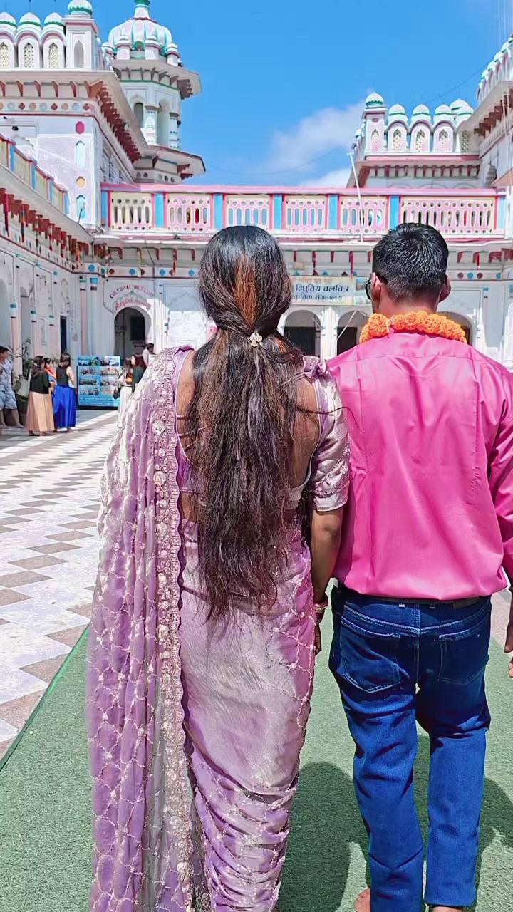 @Rajak Queen👑