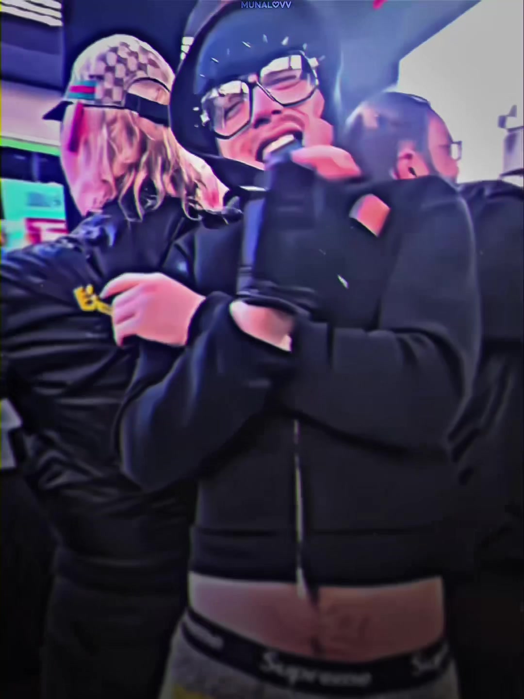 @munaluvv_