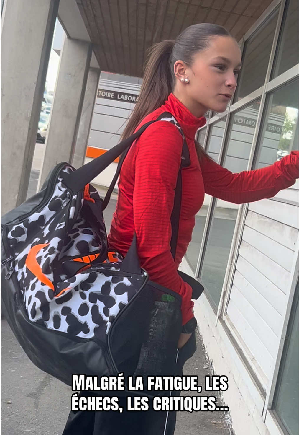 @Capucyneeee