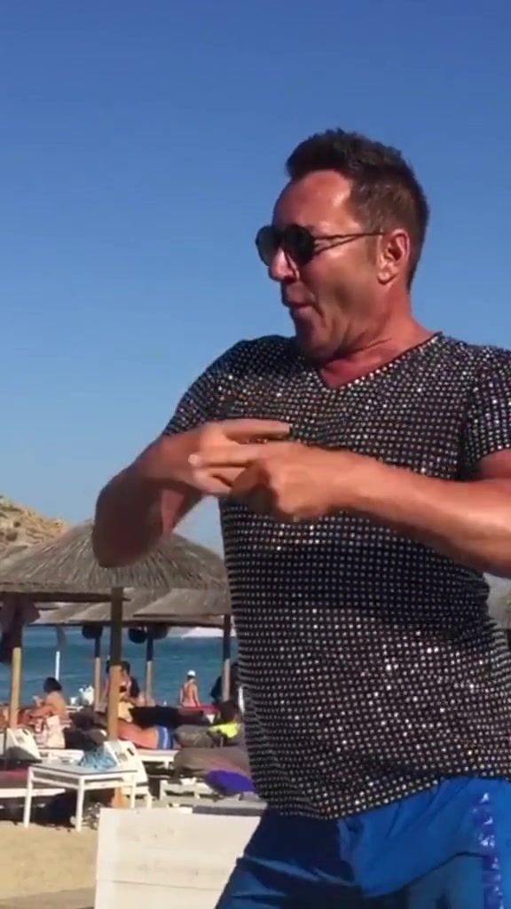 @Gerard Joling