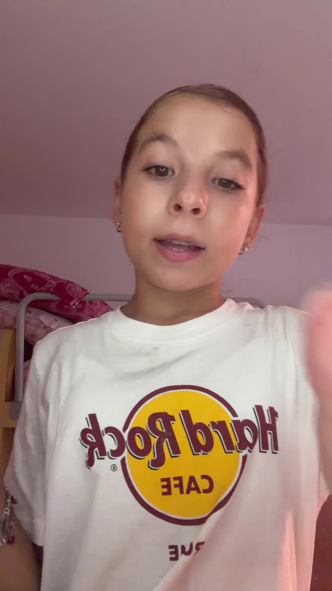 @Sofy_spamm