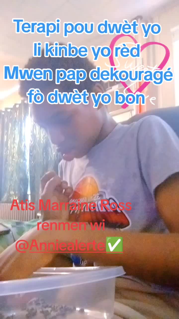 @Jolie Femme Noir