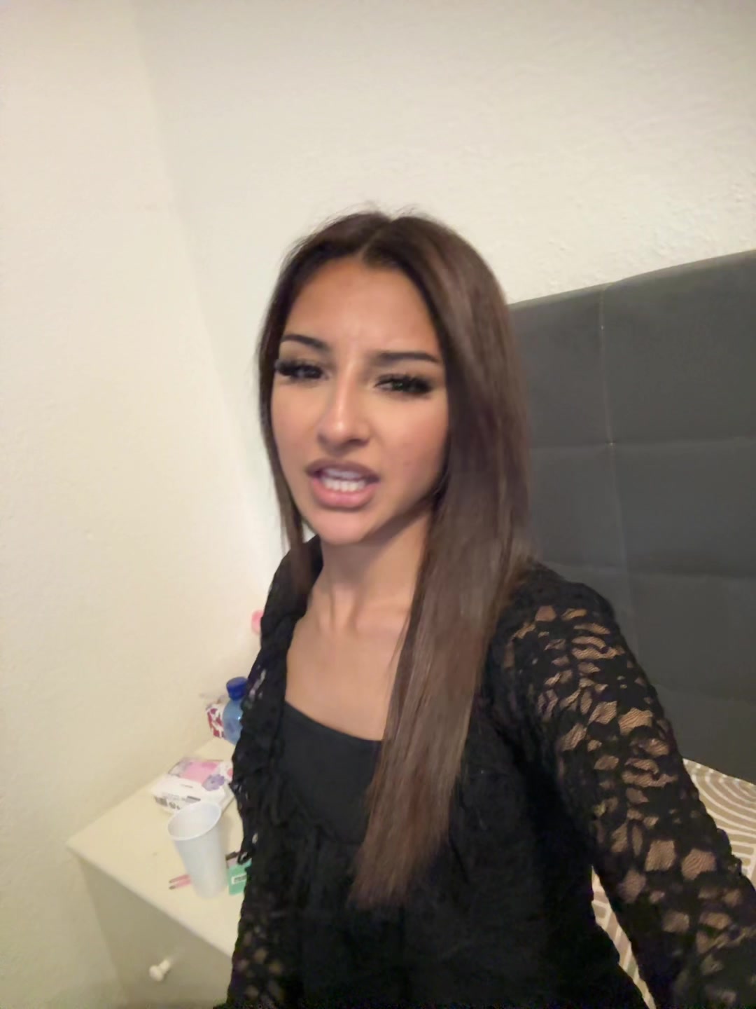 @𝒵𝒶𝓇𝓍𝓊