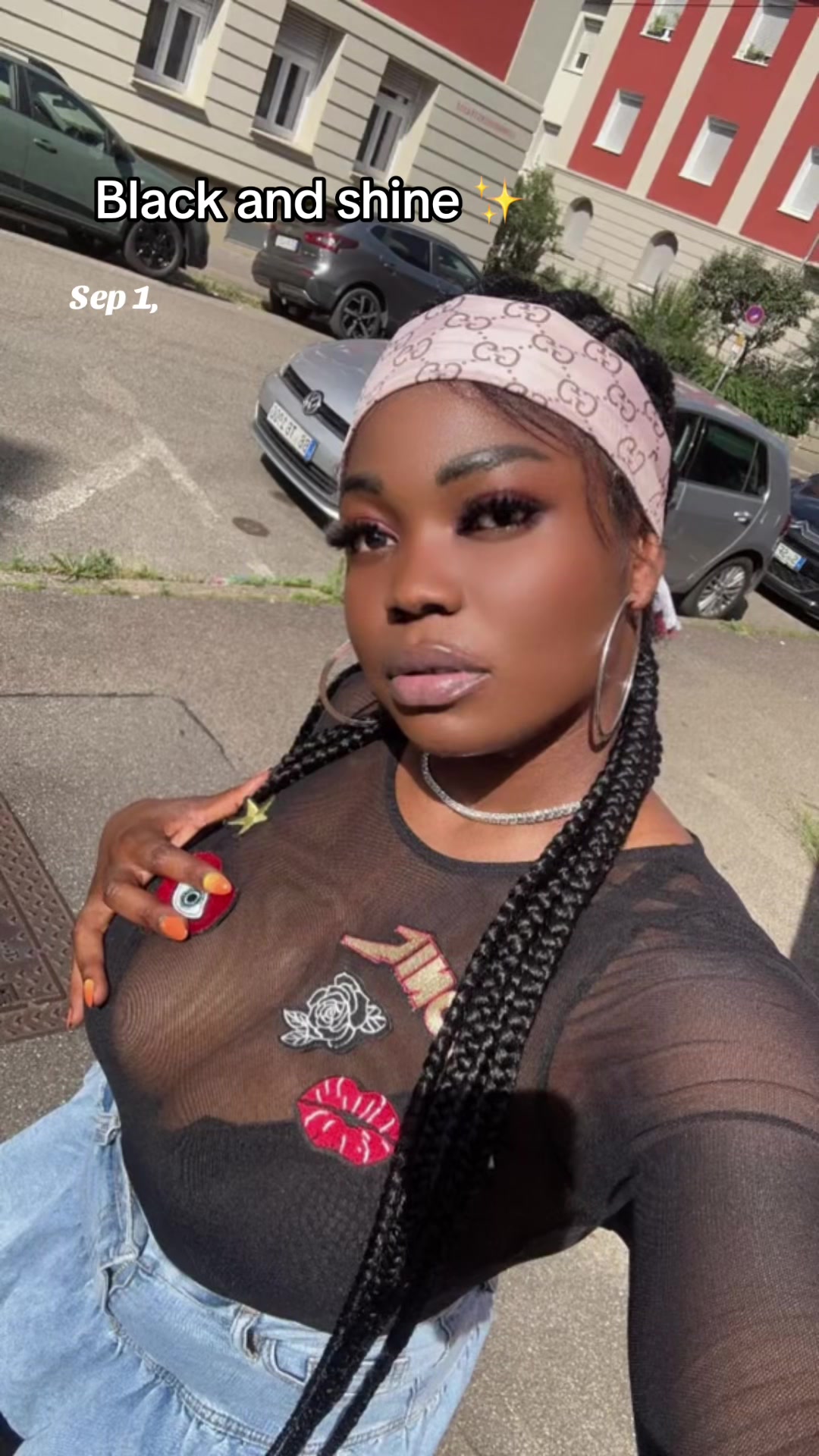 @QUEENFIRST🤍🦋