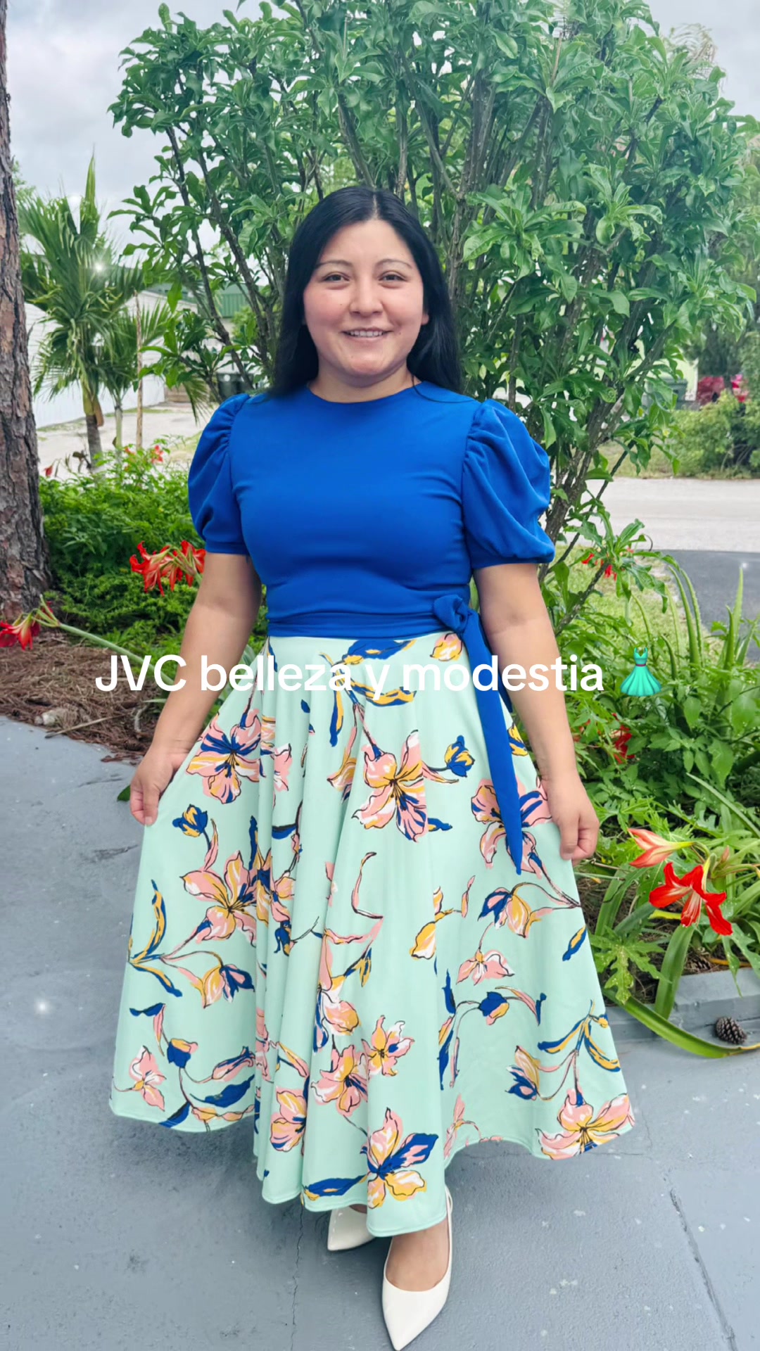 @JVC belleza y modestia 👗😍
