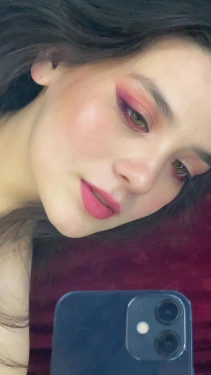 @Larita✨