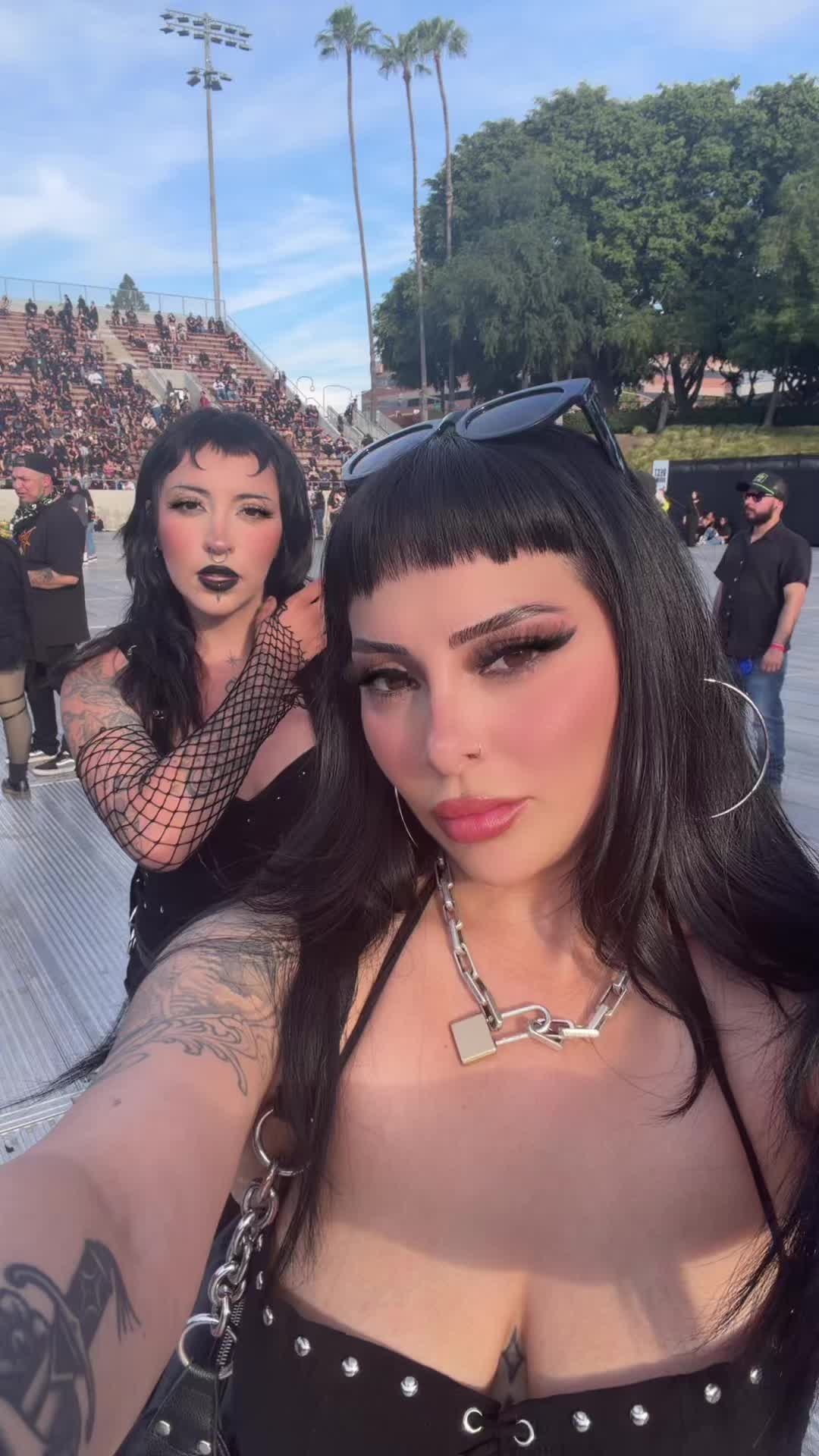 @Angel