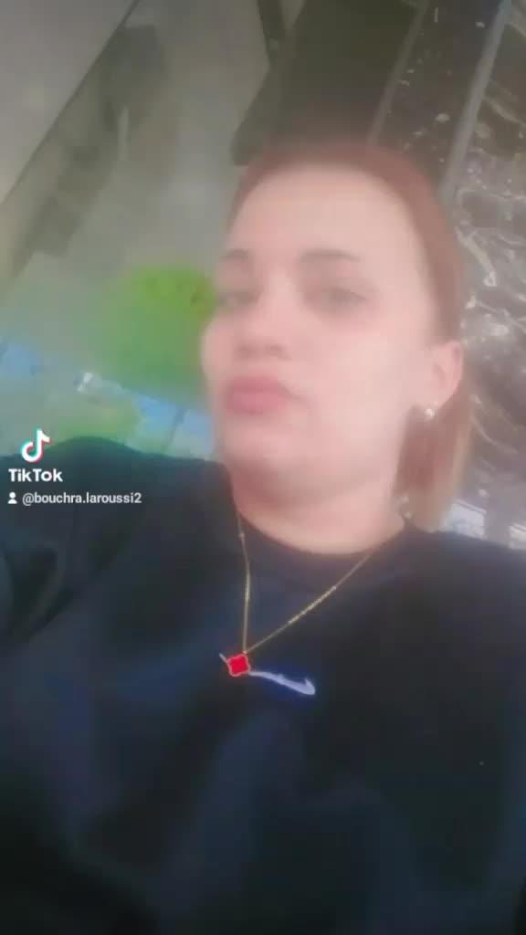 @Bouchra Laroussi