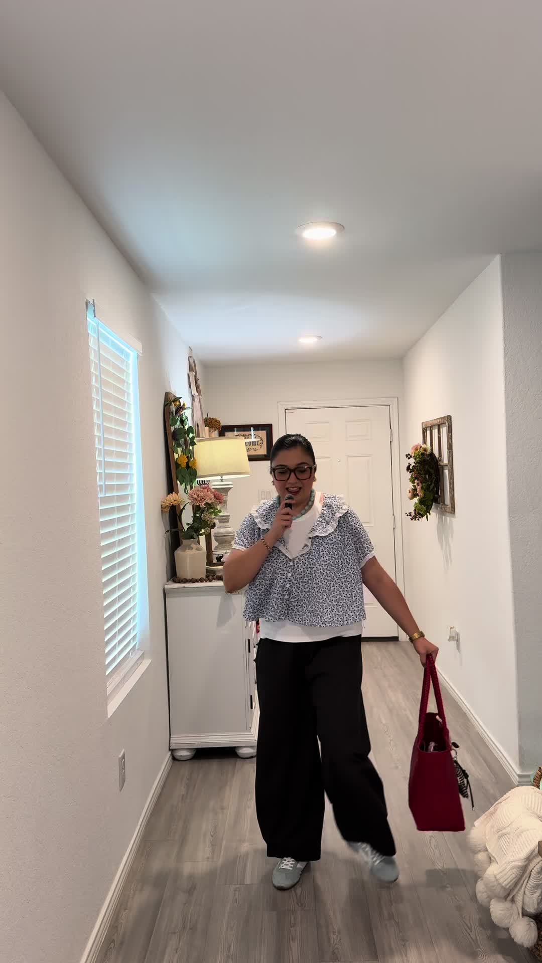 @Ana 🐝🌼🪩