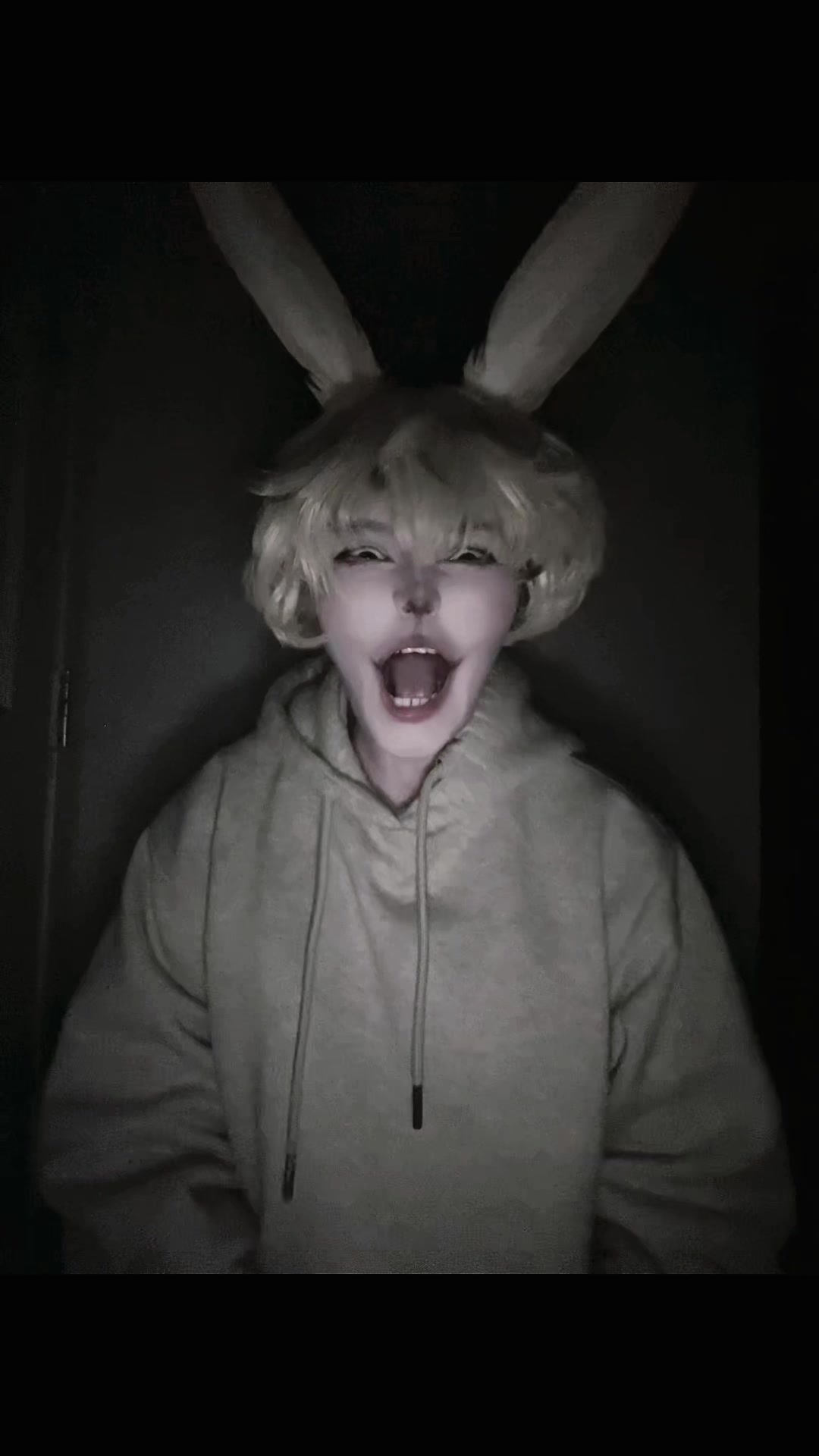 @𑣲 ⋮  𝖲𝖾th 's ⸝⸝ 𝖫𝗈𝗁en ⟢