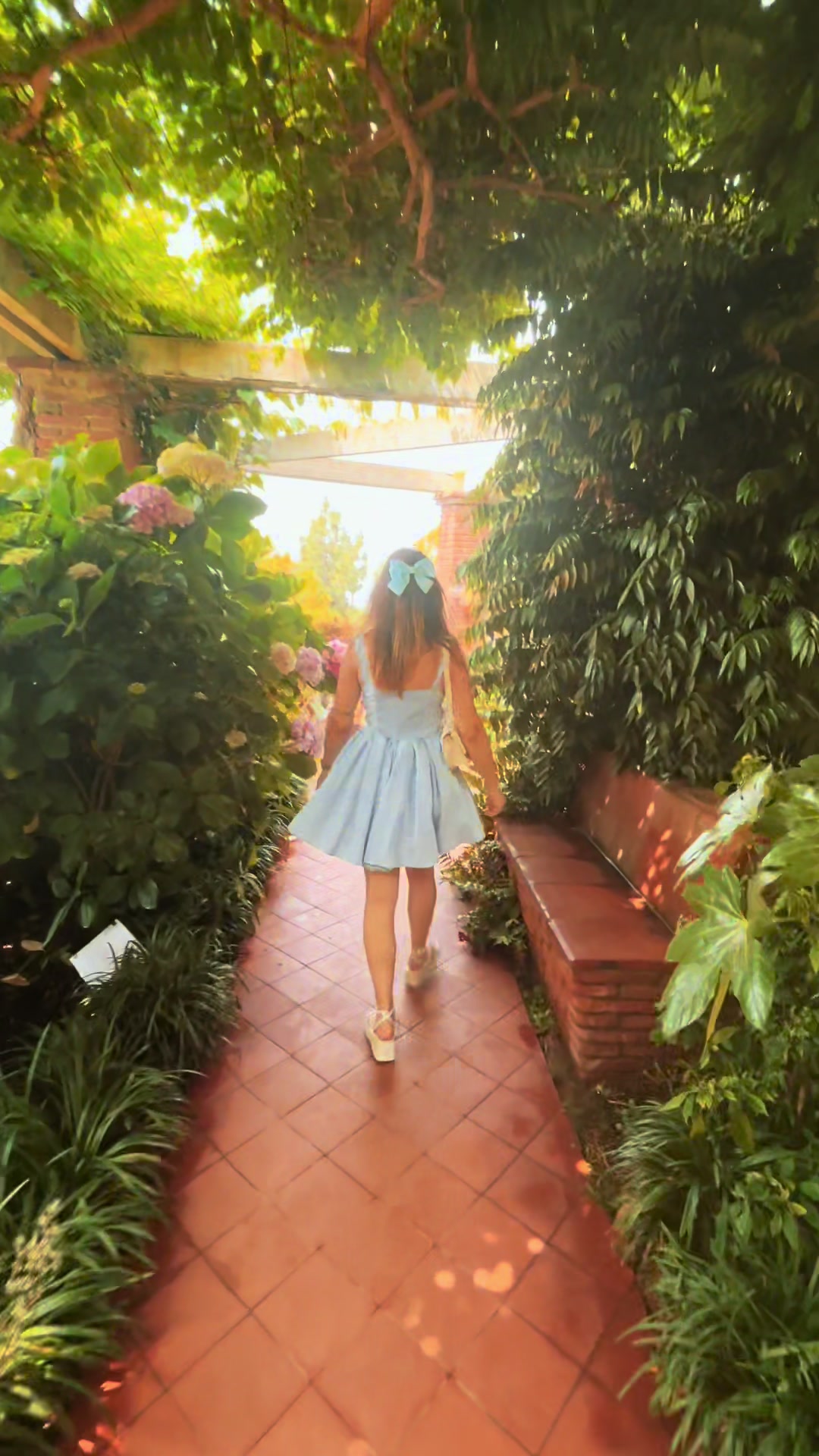 @Izza