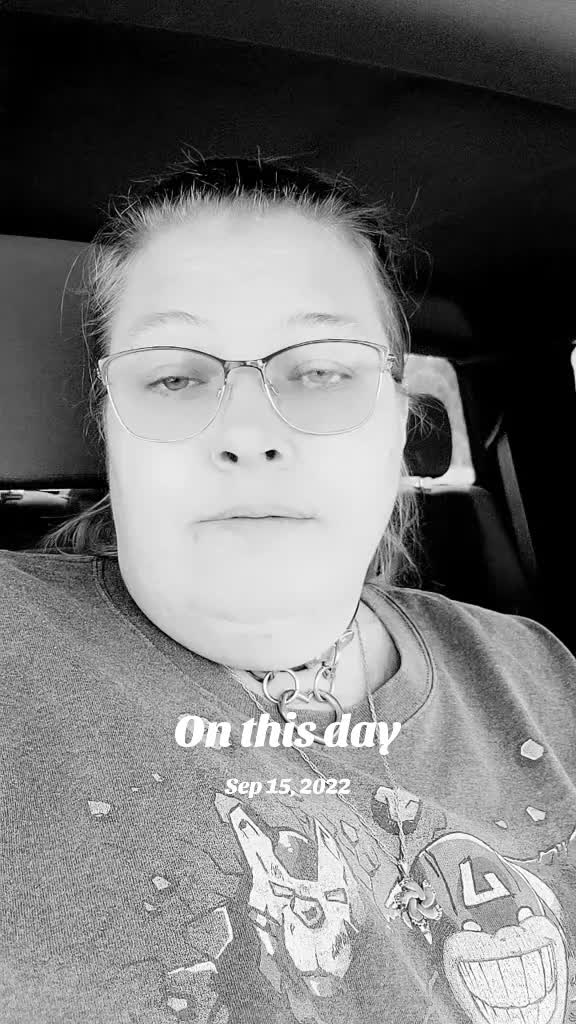 @crazietattooedbrokenmom
