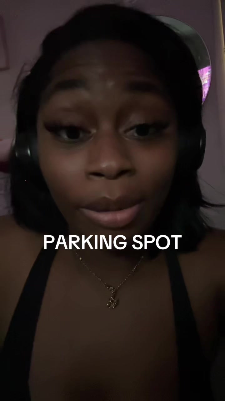 @Jada🦖
