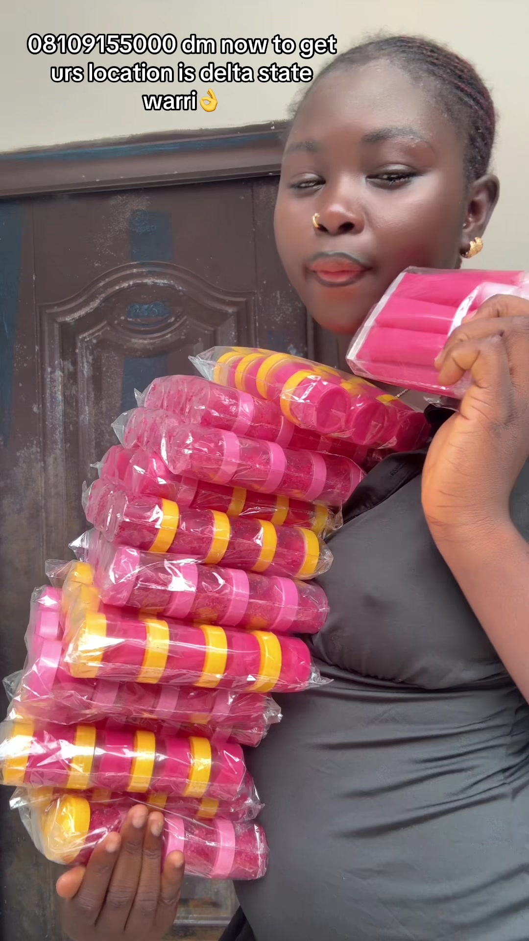 @Pink lip vendor in Warri ๐๐