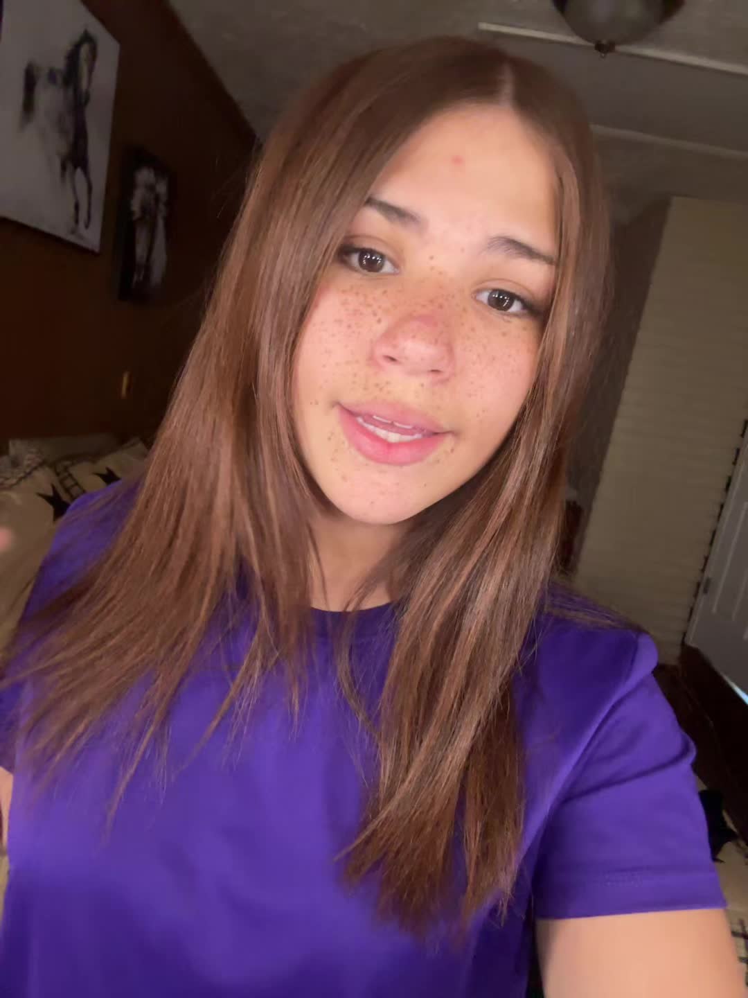 @🦄