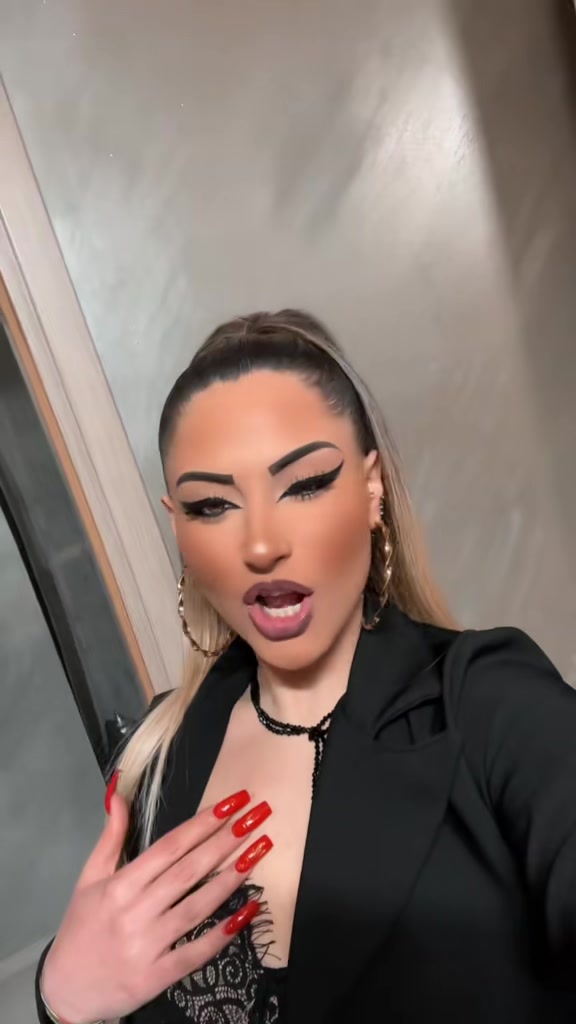 @Carmen Rondinella