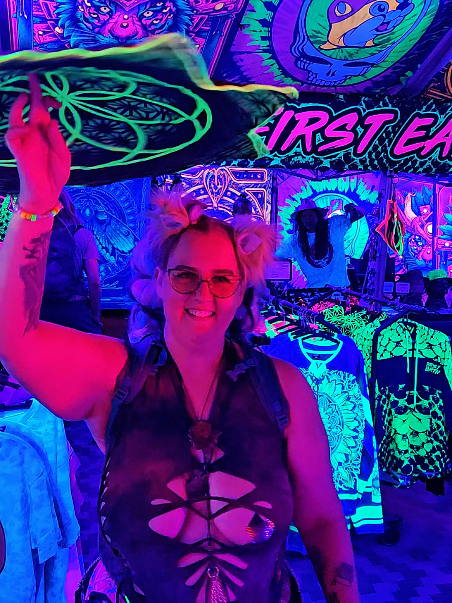 @Kalien 👽✨️