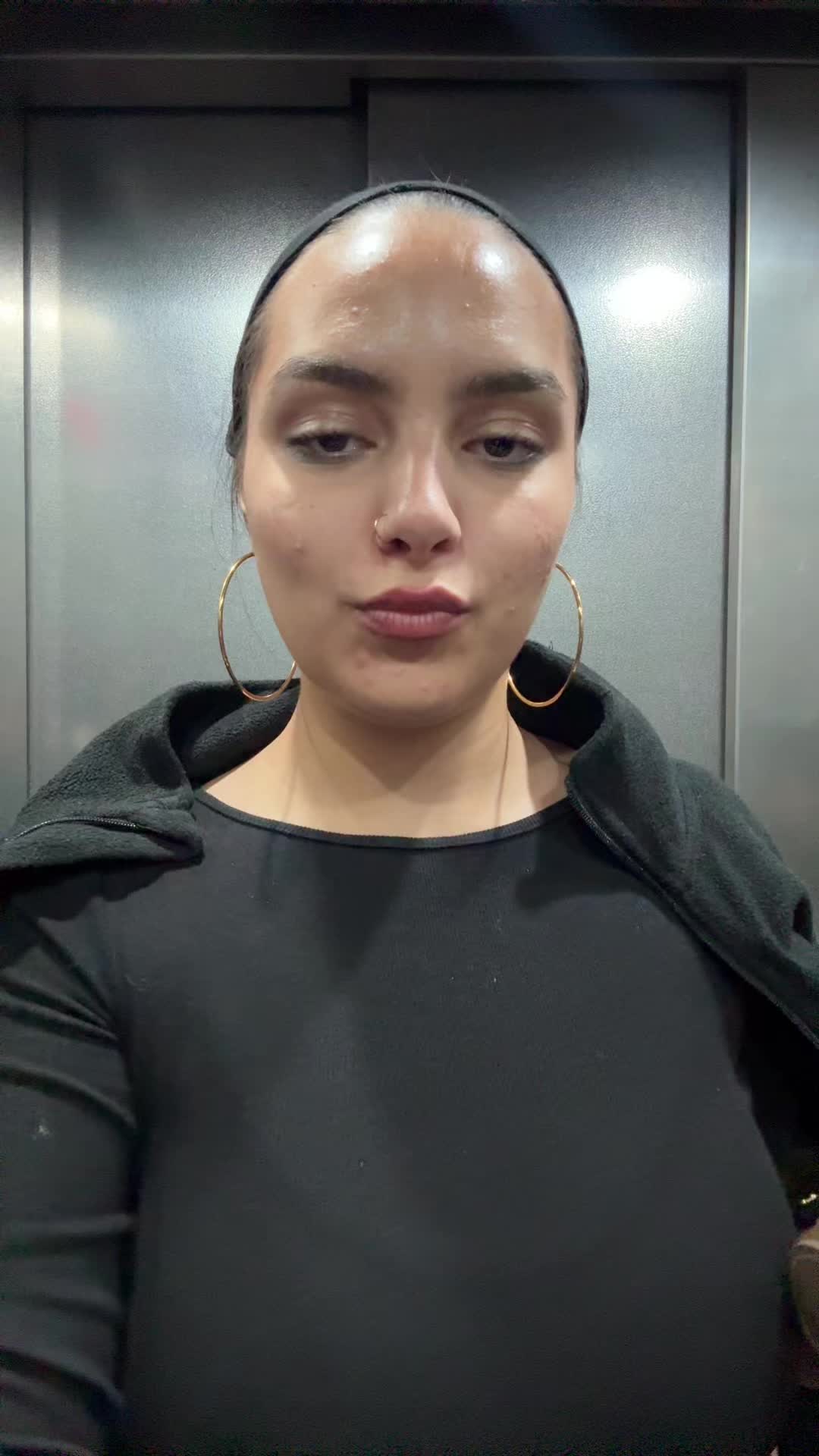 @dendé