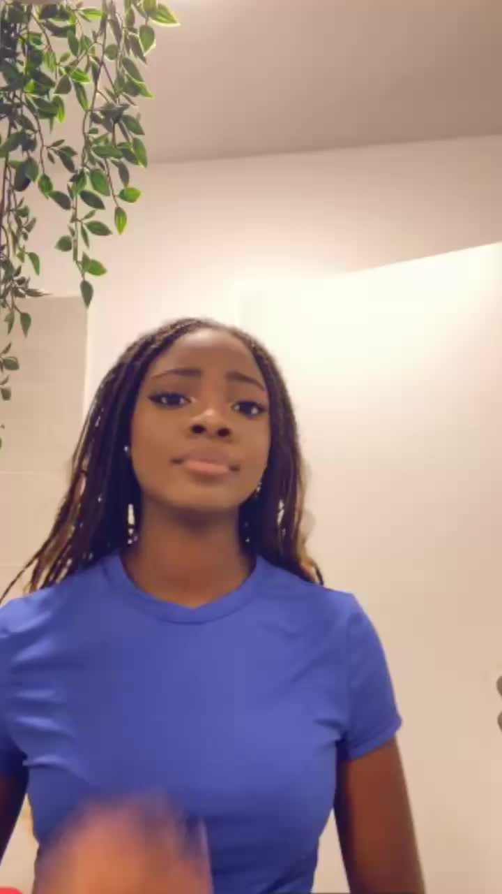 @eslie_237_
