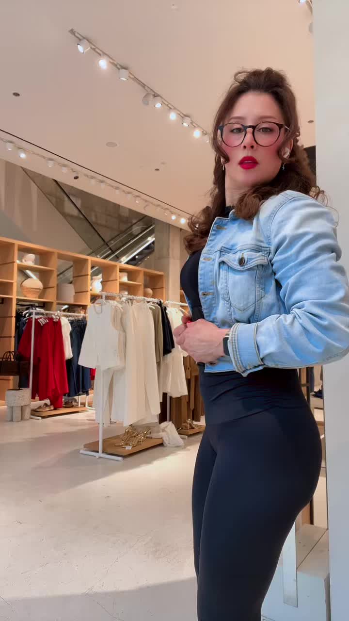 @Isabelita