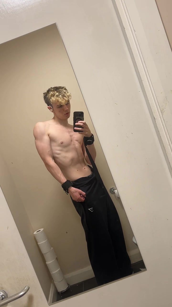 @zhallo