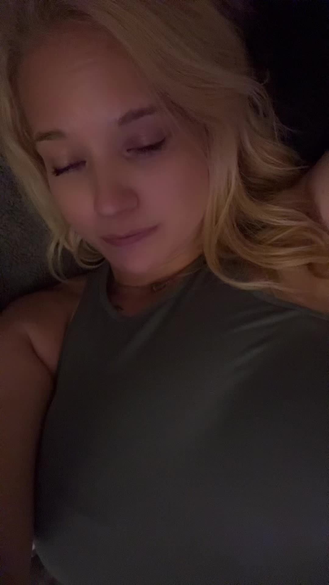 @jnicholemannelli