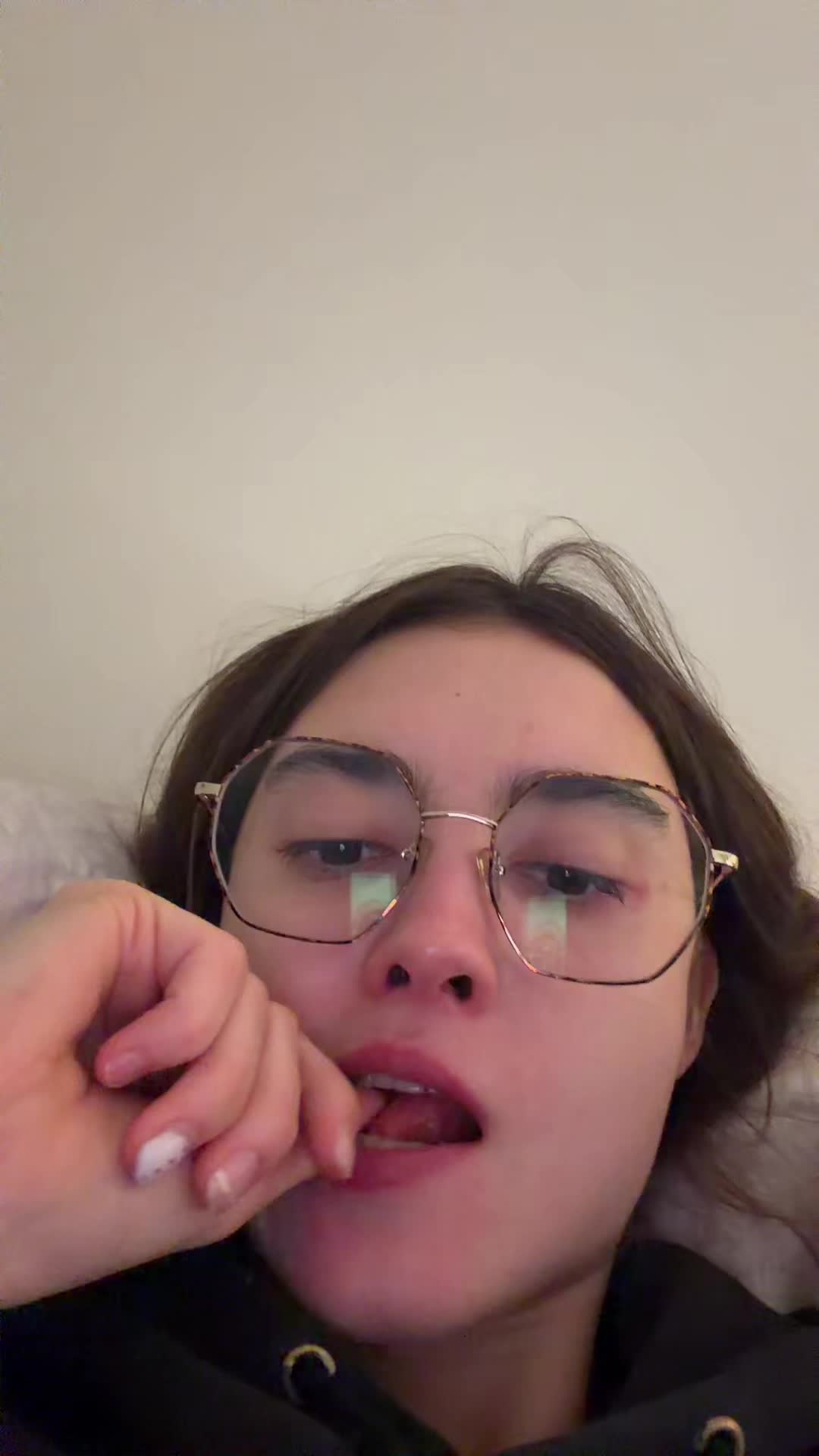 @O_oezu