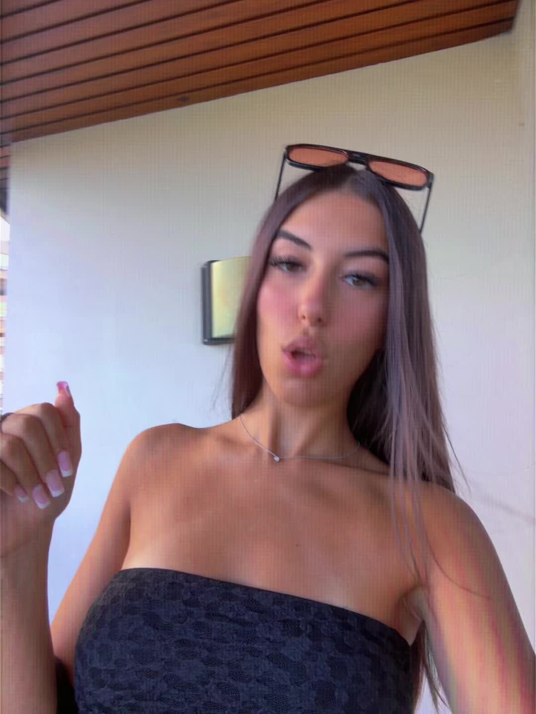 @privv.ele🌟
