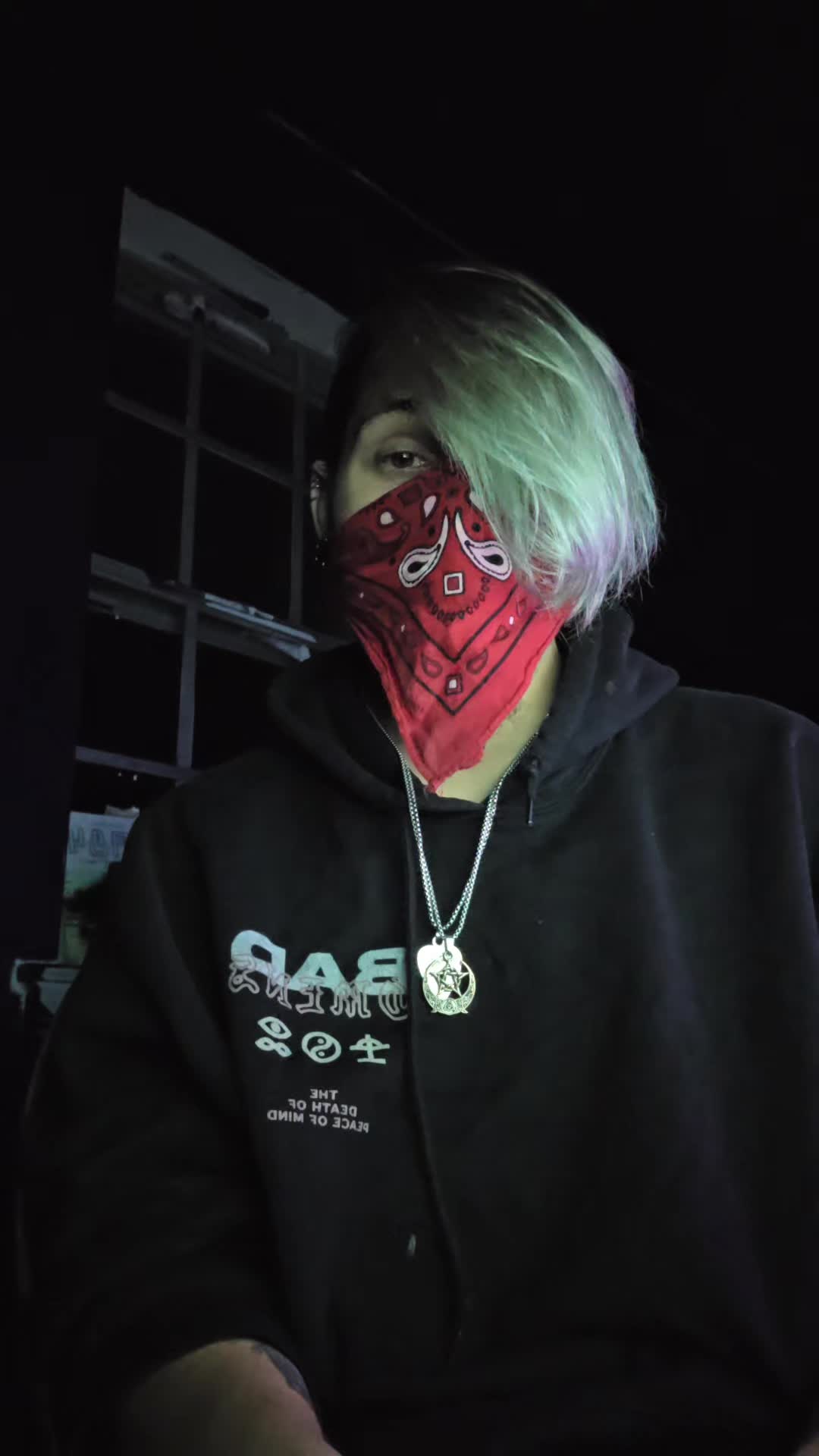 @MusicD3m0n