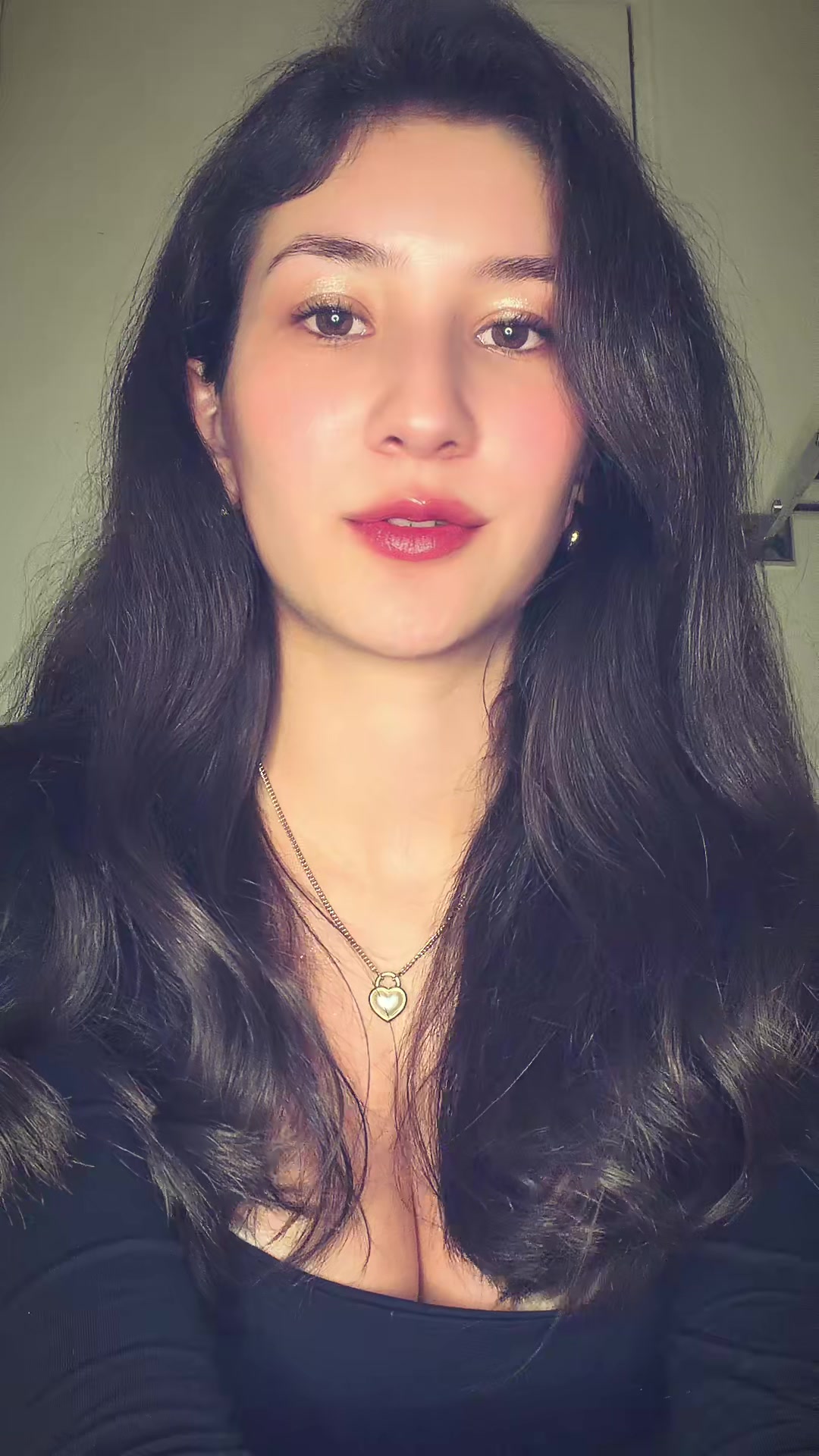@Esther ✨