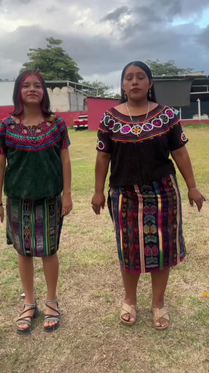 @Tradicionalbailesagradocorazón