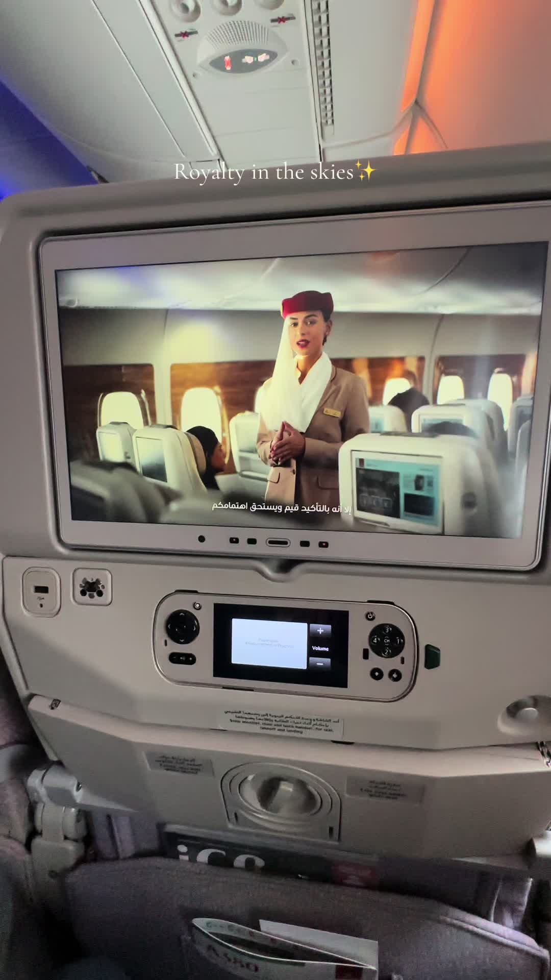 @flytravelakhiii