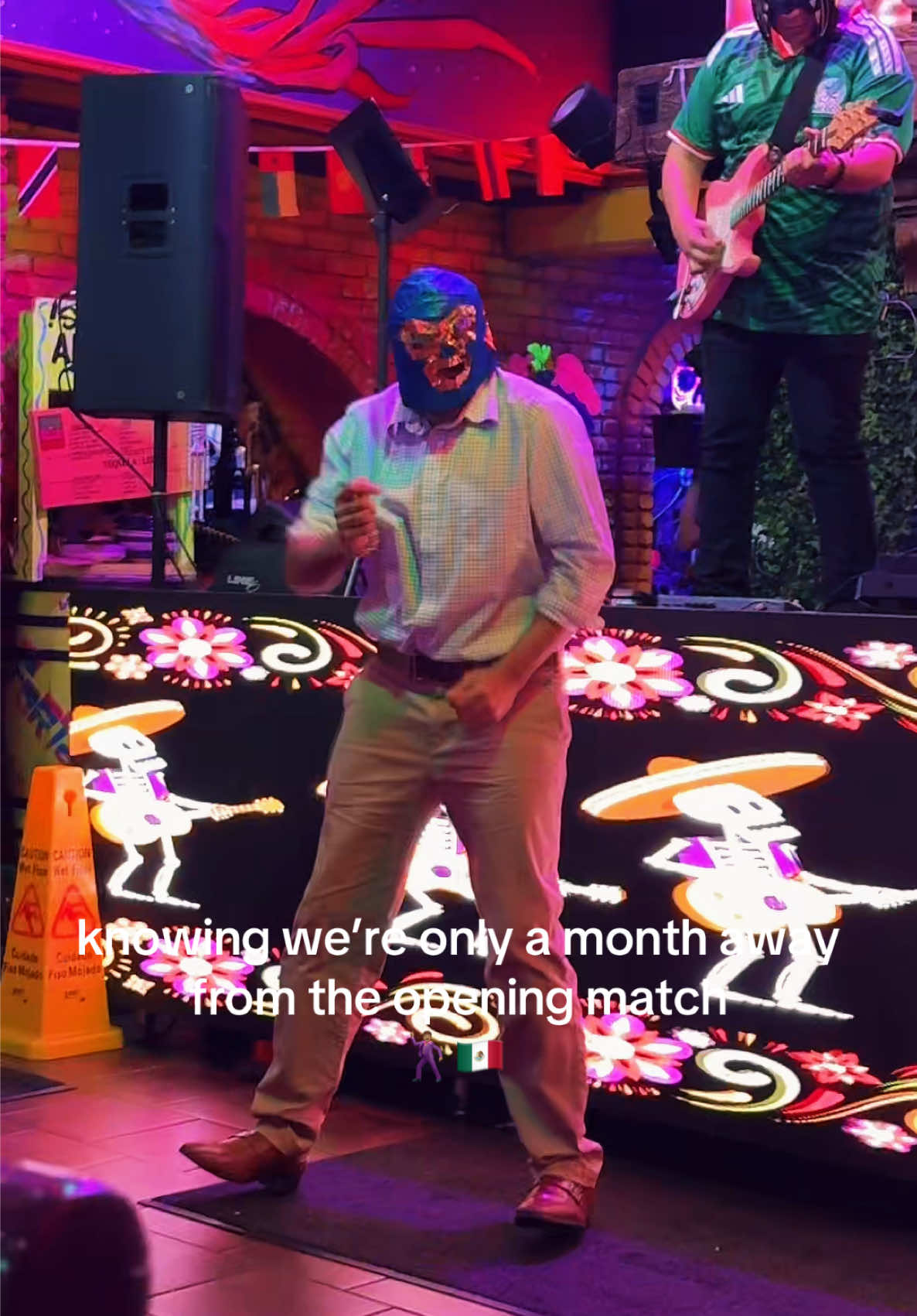 @Nino