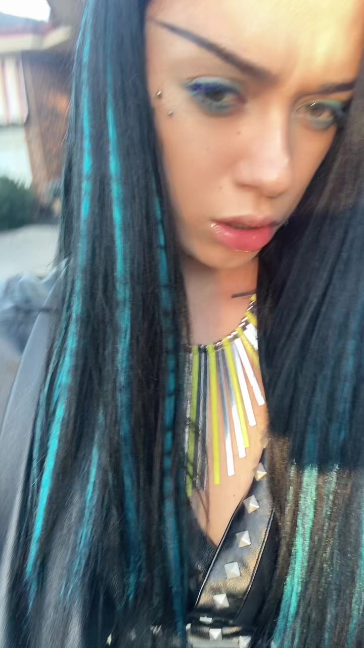 @Jaida