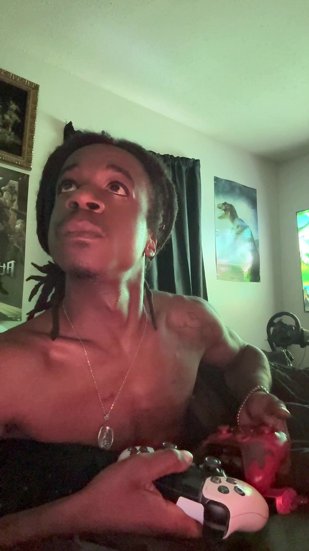 @DatBoyIzzy