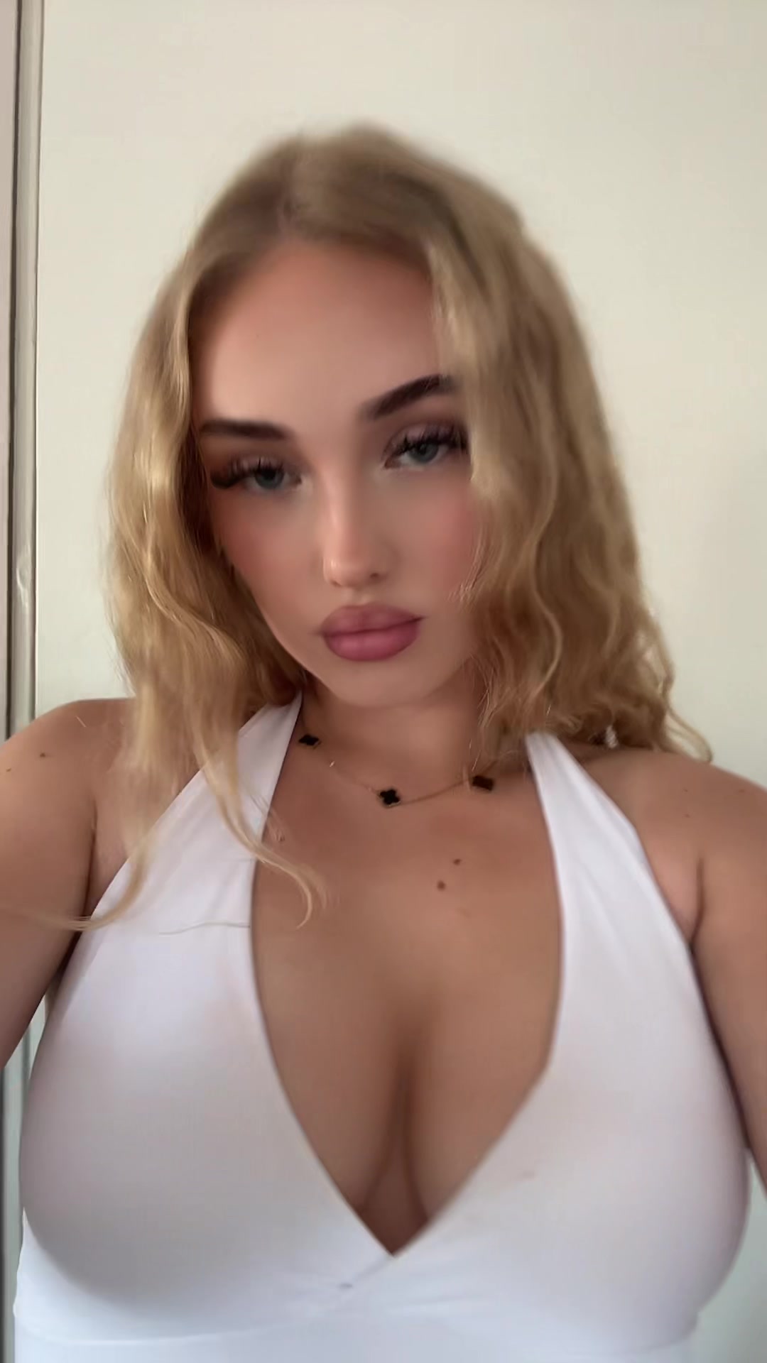 @oliwiaknd