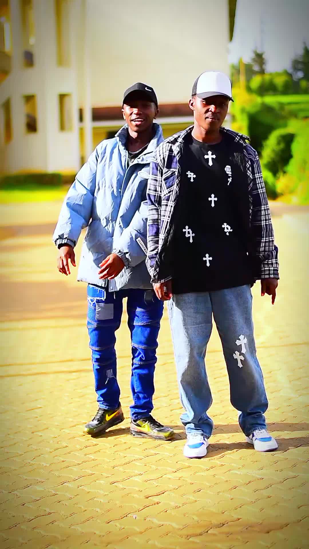 @👑bonny🇰🇪