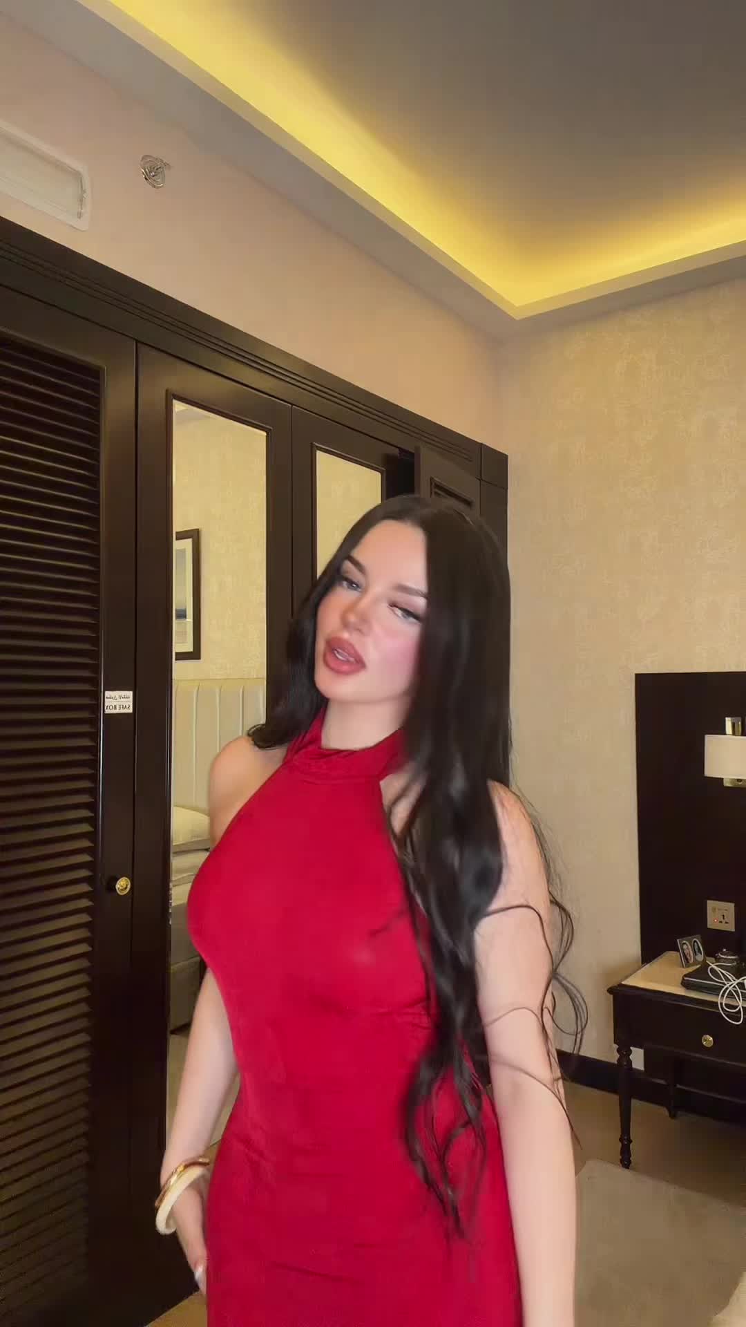 @Paloma