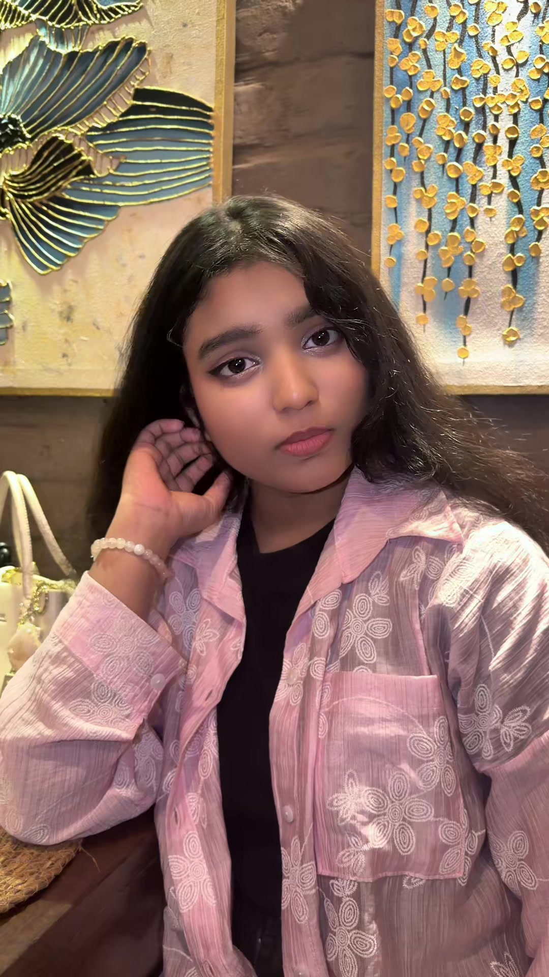 @Sara Vlogs