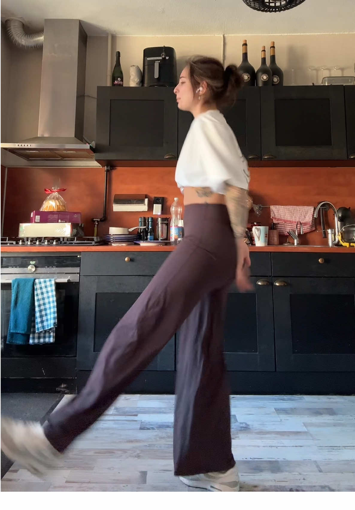 @𝐍𝐎𝐎𝐌𝐒𝐒🦘