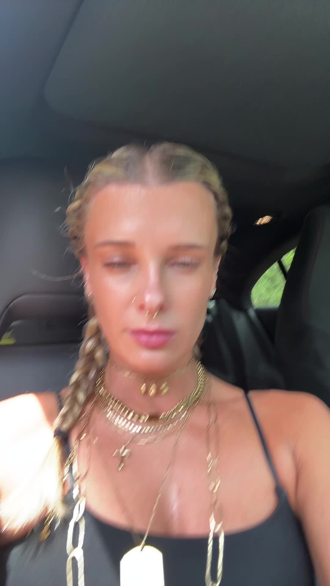 @Zoë Richardson
