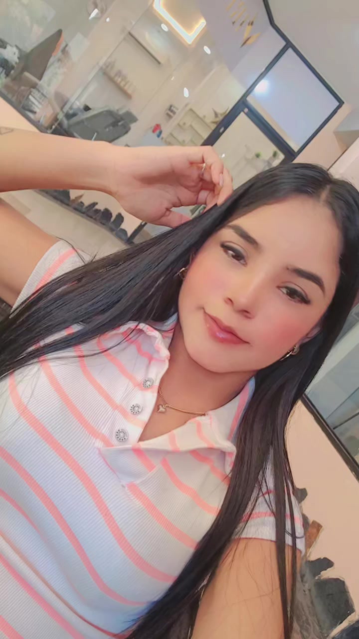 @Génesis Alexandra🩷✨️