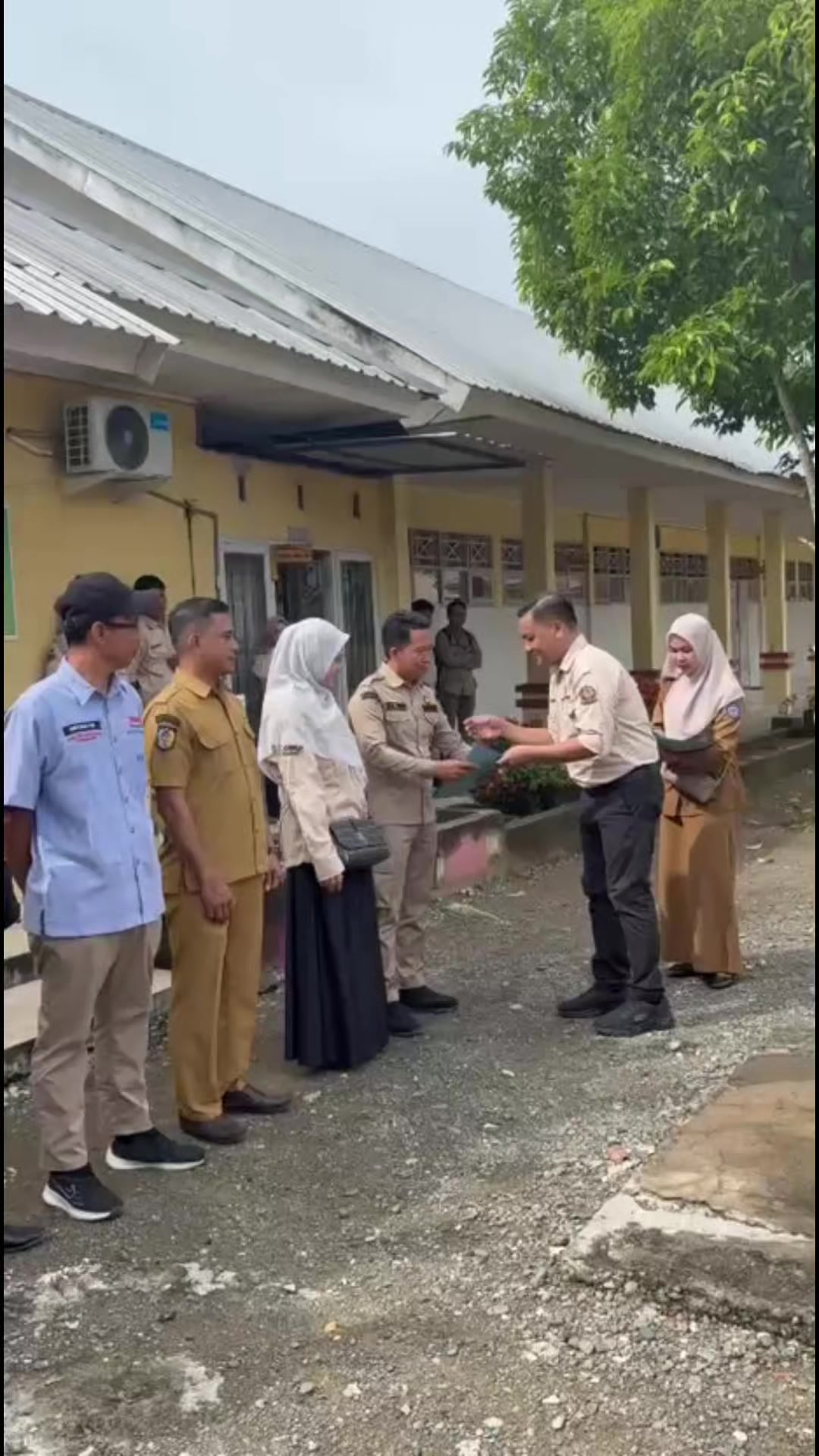 @𝗬𝘂𝘀𝘂𝗳 𝗟𝗮𝘁𝗶𝗲𝗳
