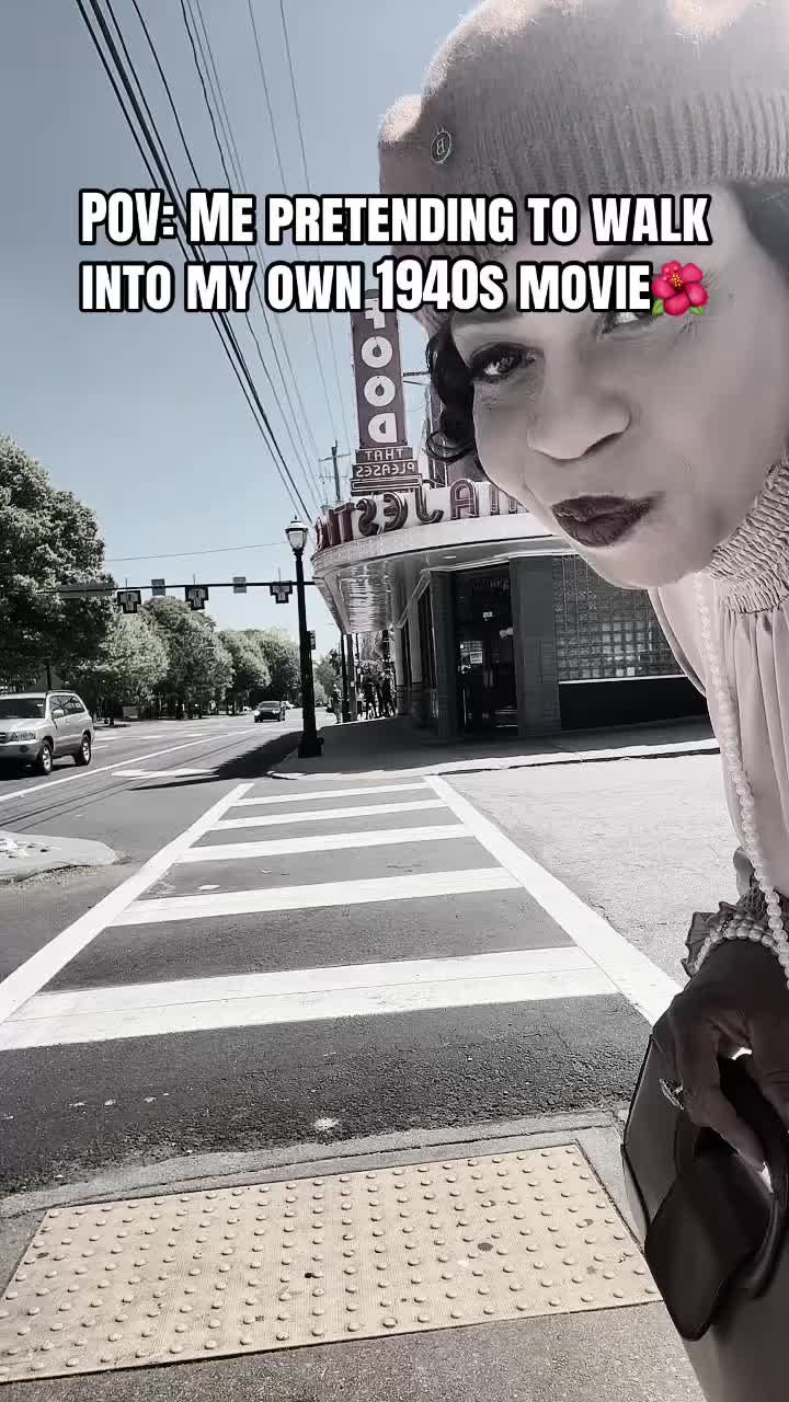 @TheVintageBelle