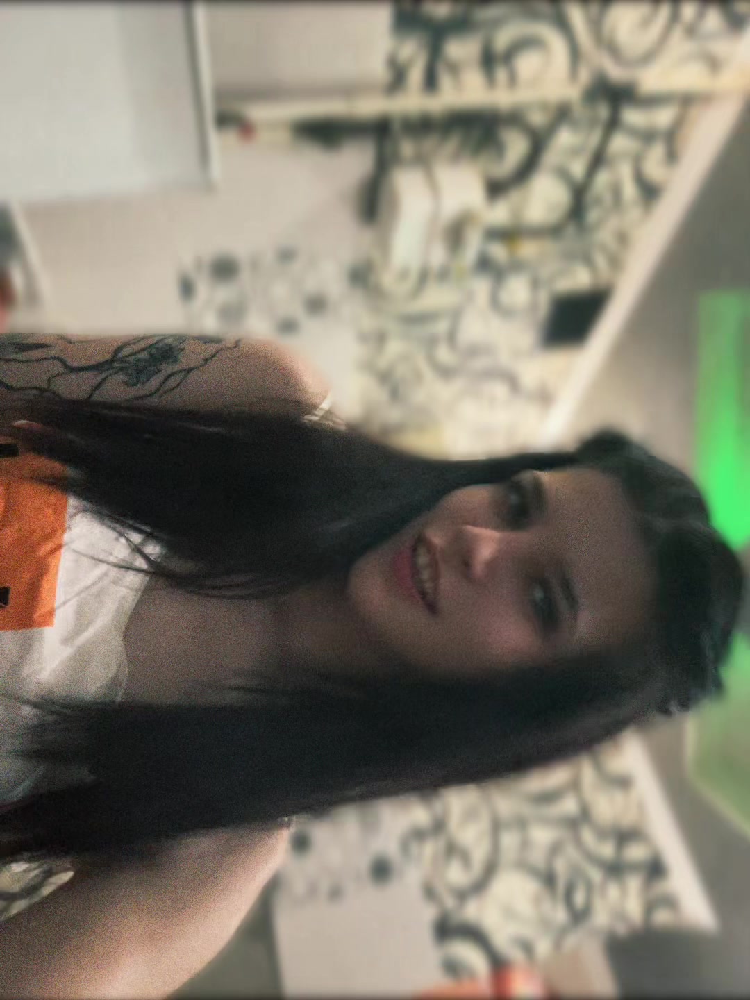 @𝒱𝒶𝓁𝑒𝓇𝒾𝓎𝒶